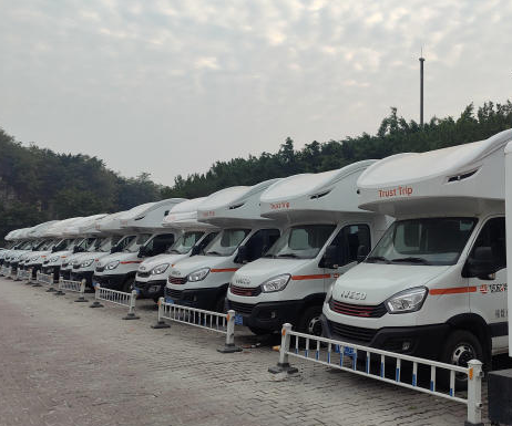 租车个人日租、商务租车、房车租车日租成都房车自驾川藏线提供房 租车个人日租、商务租车、房车租车日租成都房车自驾川藏线提供房