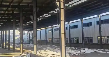 大量低价出售彩钢房活动板仓库建材 大量低价出售彩钢房活动板仓库建材
